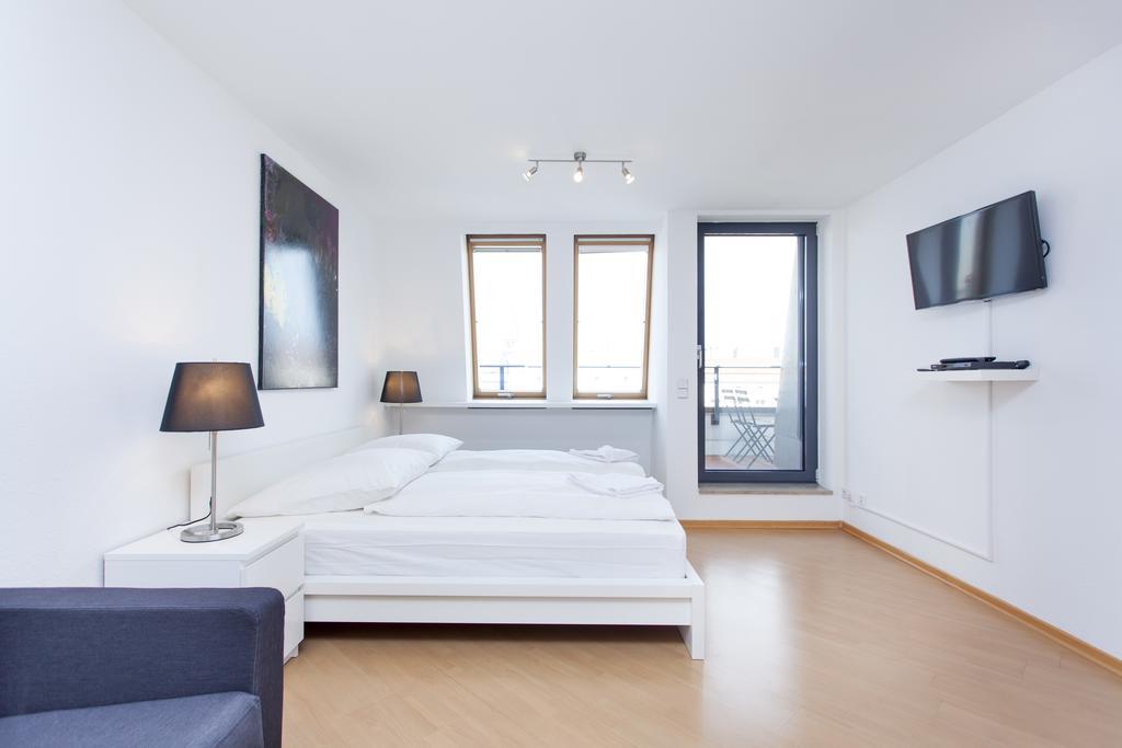 The Danziger, 2 Unique Lofty Style Units In Prenzlauerberg Apartment Berlin