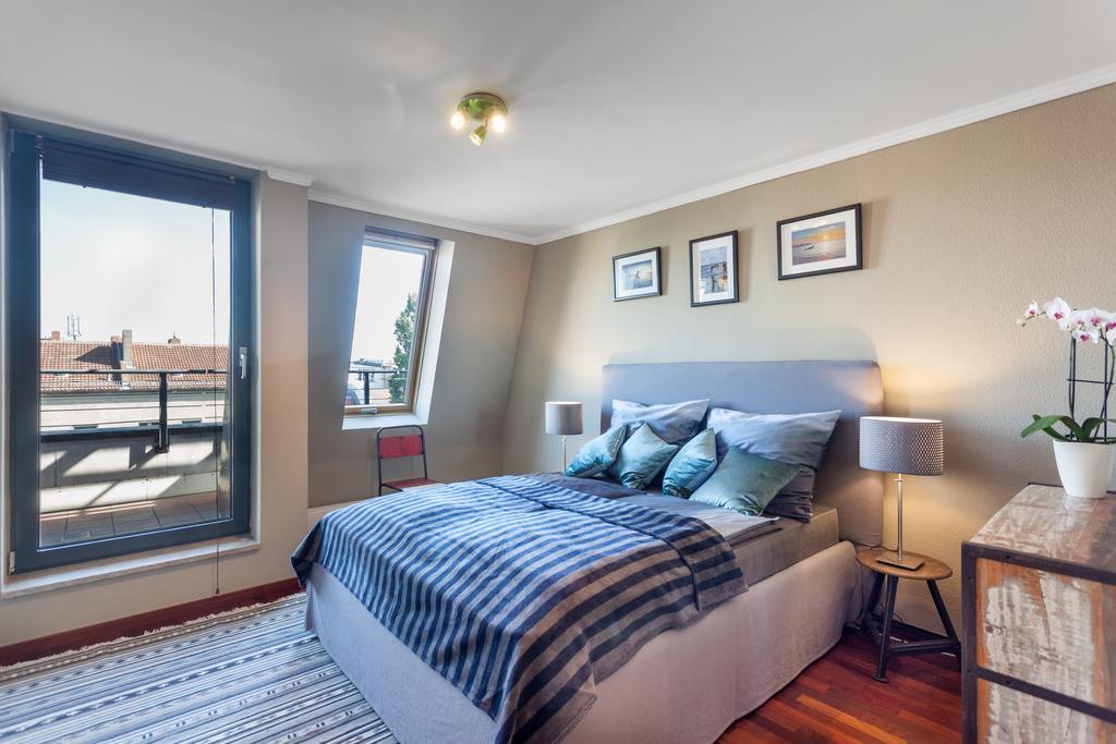 The Danziger, 2 Unique Lofty Style Units In Prenzlauerberg Apartamento Berlim