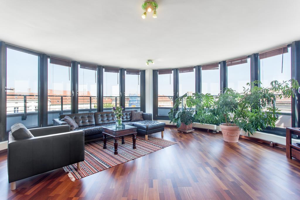 The Danziger, 2 Unique Lofty Style Units In Prenzlauerberg * Berlim
